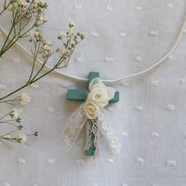 cruz de madera de comunion rosario largo flores, cruz dorada de comunion