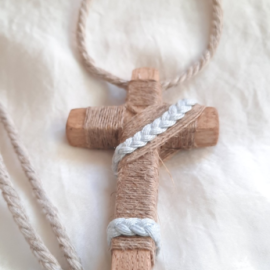 Cruces de comunión con cordón. Cruz de madera comunión personalizada