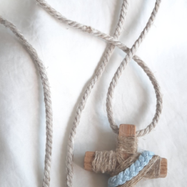 Cruces de comunión con cordón. Cruz de madera comunión personalizada