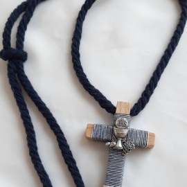 Cruces de comunión con cordón. Cruz de madera comunión personalizada