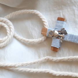 Cruces de comunión con cordón. Cruz de madera comunión personalizada