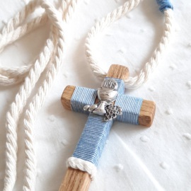 Cruces de comunión con cordón. Cruz de madera comunión personalizada