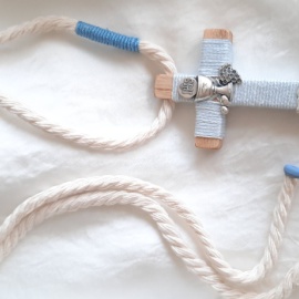 Cruces de comunión con cordón. Cruz de madera comunión personalizada