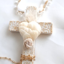 Cruz de comunión, cruces de comunión personalizadas, cruces de comunión modernas, comuniones 2026