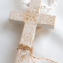 Cruz de comunión, cruces de comunión personalizadas, cruces de comunión modernas, comuniones 2026